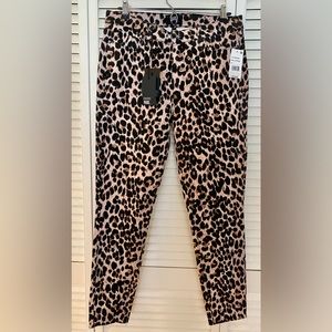 Paige Pink Denim Leopard Hoxton Jeans size 30 NWT